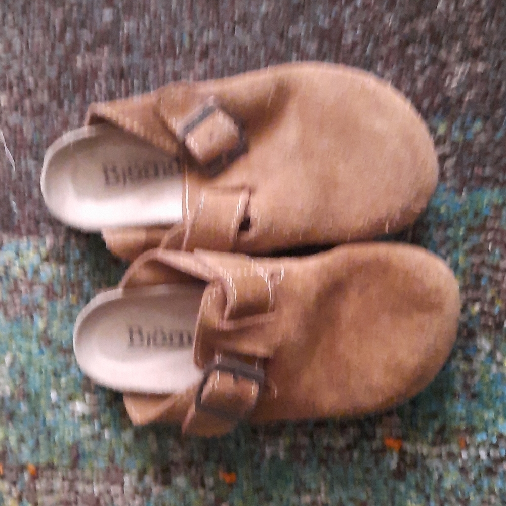 Girls Clogs size c12